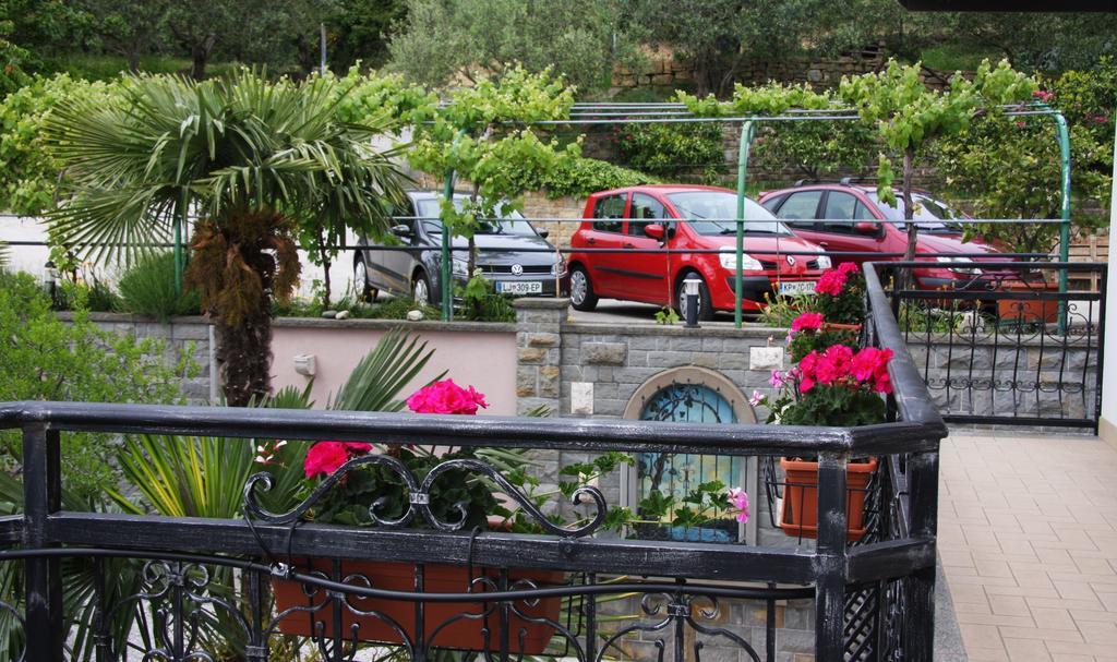 Apartment Vrenjak Portorose Esterno foto